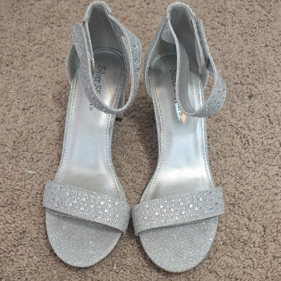 Sparkling Silver Dress Shoes for Kids - Picture 1 of 2
